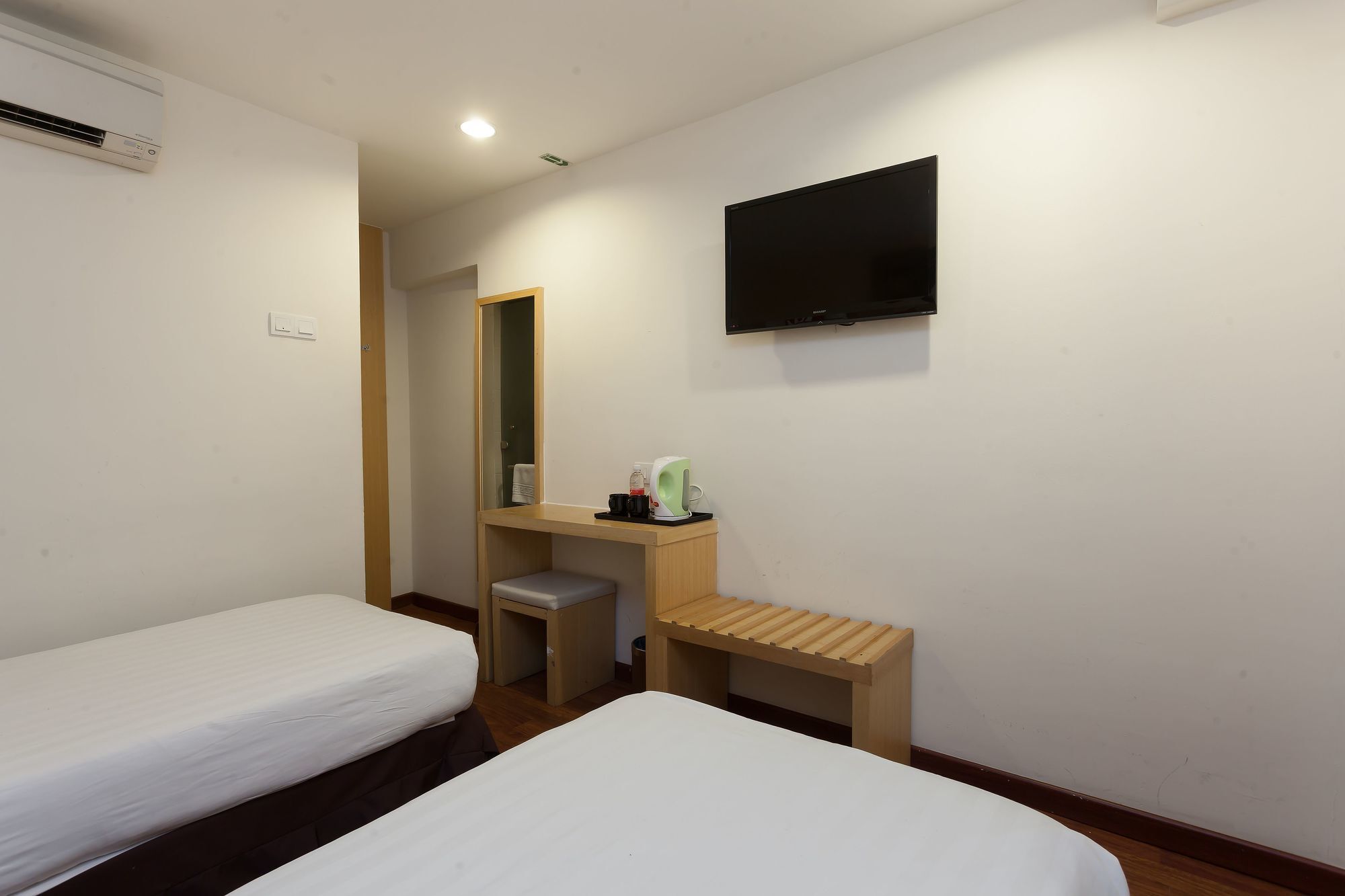 Zen Rooms Opposite Ymca Kuala Lumpur Kültér fotó